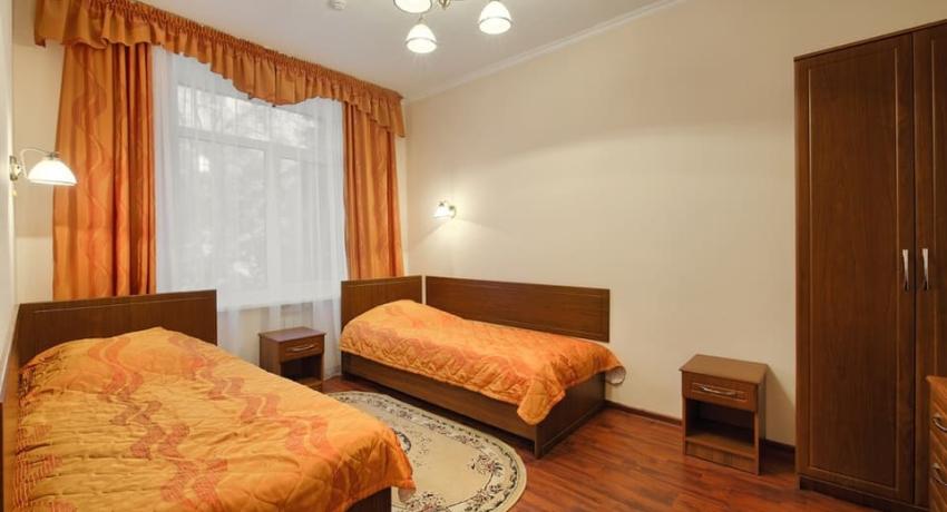 Спальня 2 местного 2 комнатного 1 категории, Корпус №2 в санатории Анджиевского Ессентуков