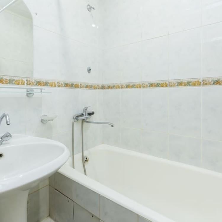 Ванная комната в 2 местном 2 комнатном 1 категории, Корпус №1 санатория им. Анджиевского в Ессентуках